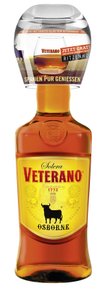 Die Veterano-Flasche zeigt ein elegantes Design mit einem schwarzen Stier-Logo und einem Etikett, das die Gründung 1772 erwähnt.